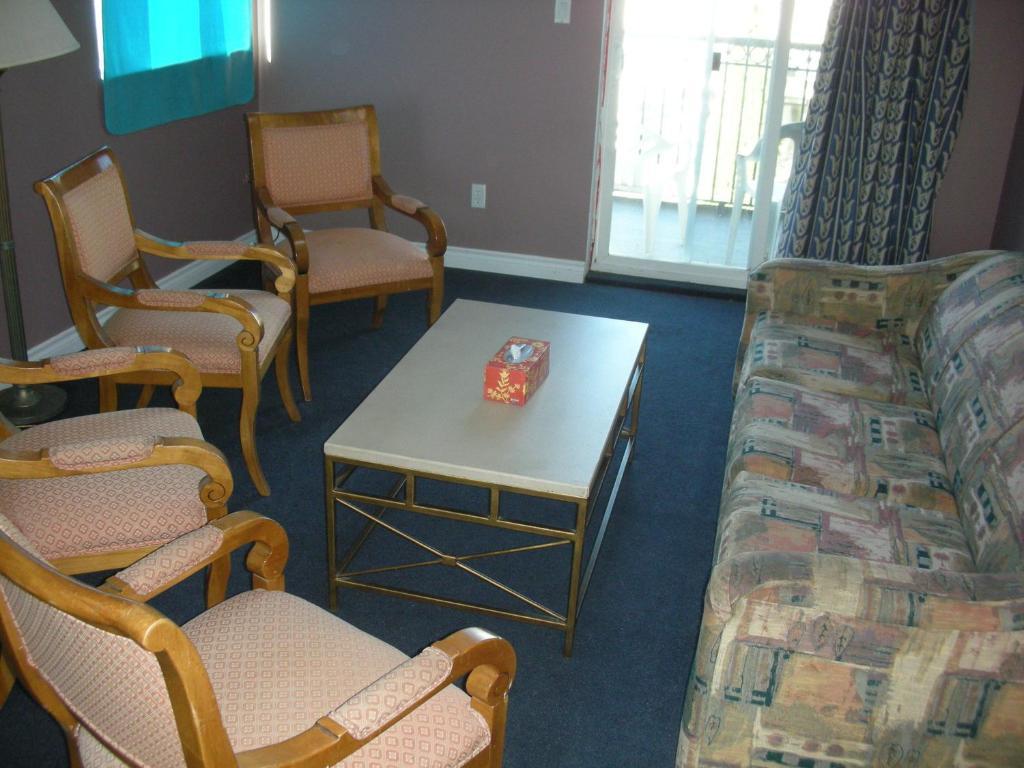 Cache Creek Inn الغرفة الصورة