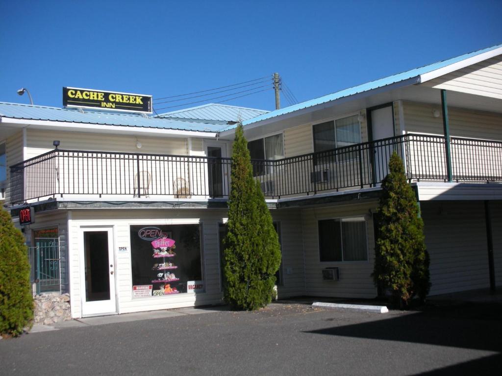 Cache Creek Inn المظهر الخارجي الصورة