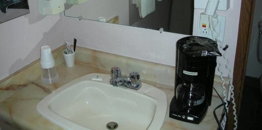 Cache Creek Inn المظهر الخارجي الصورة